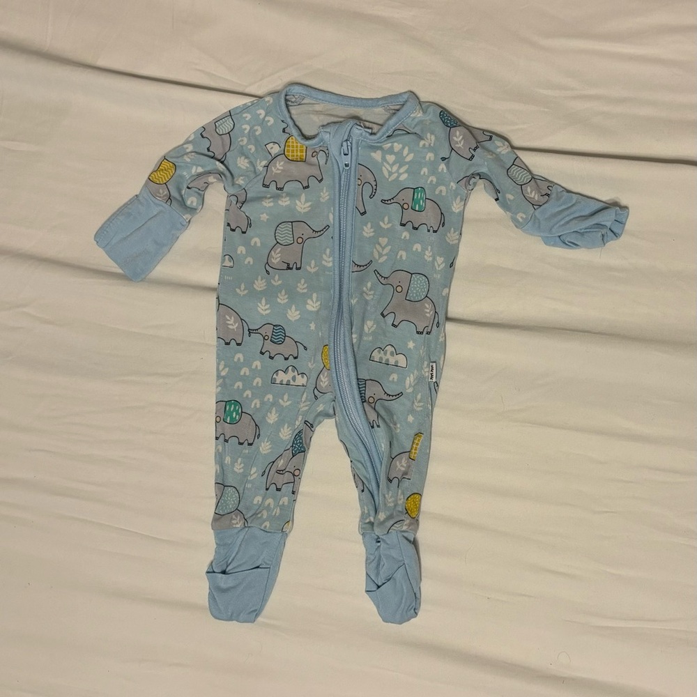 Micro preemie little sleepies